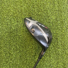 Load image into Gallery viewer, Titleist TS3 Driver (8.5* - Stiff)