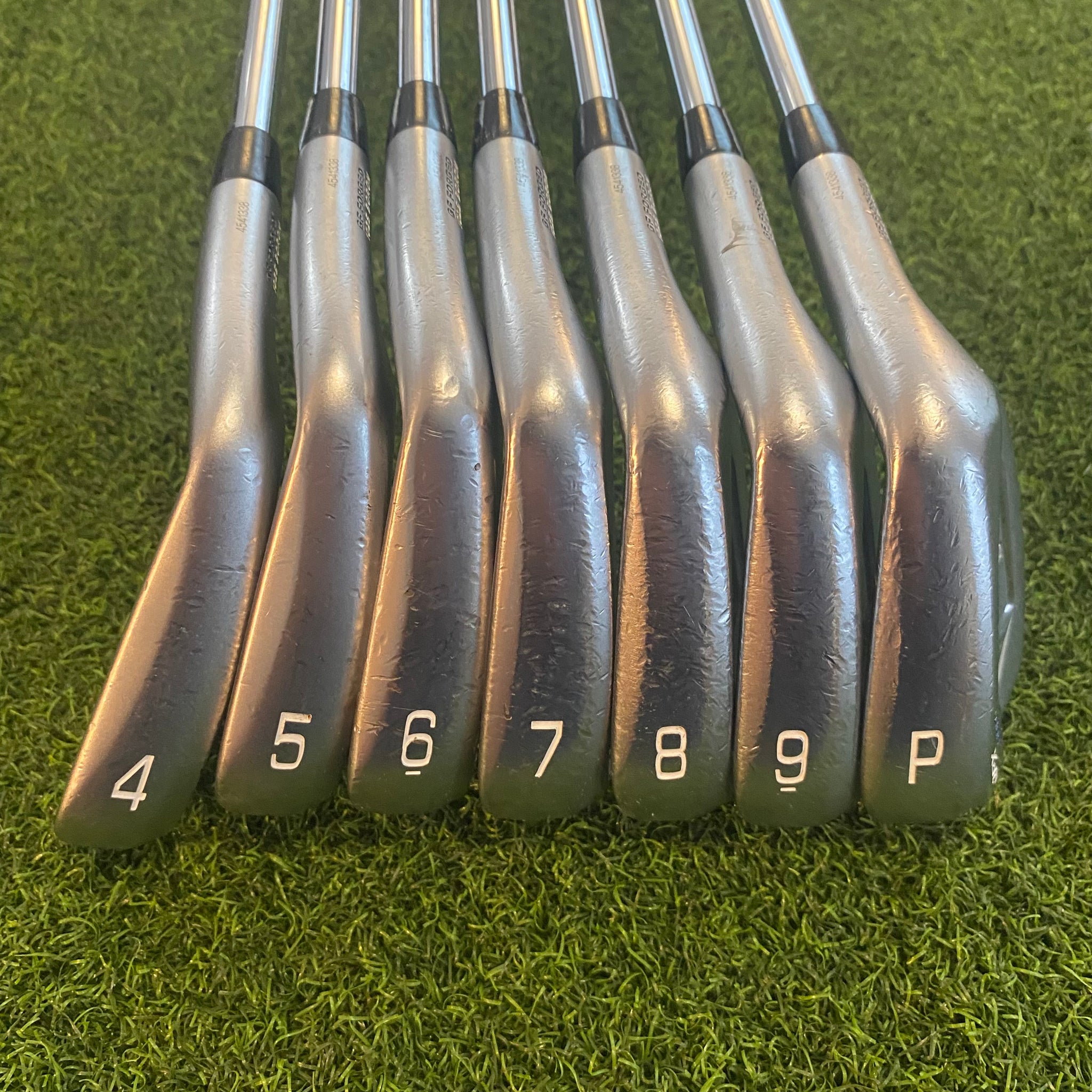 Jpx 900 forged irons for sale on sale