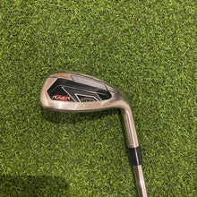 Load image into Gallery viewer, Callaway Razr X Tour AW (Stiff)
