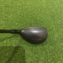 Load image into Gallery viewer, Titleist H1 818 Hybrid (19* - Stiff)
