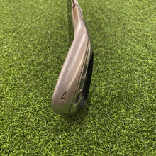 Load image into Gallery viewer, Callaway Razr X Tour AW (Stiff)
