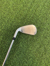 Load image into Gallery viewer, Callaway Rogue 4 Iron (Stiff)
