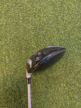 Load image into Gallery viewer, LH Taylormade M3 Driver (9.5* - Stiff)
