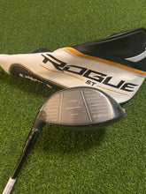 Load image into Gallery viewer, New Callaway Rogue ST Max Driver (9* - Stiff)
