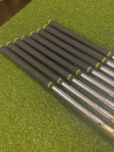 Load image into Gallery viewer, LH Taylormade M1 Irons (4-AW, Stiff)
